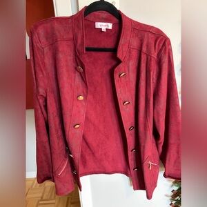 Women's Red Jacket
Le Grenier size 13
Really good condition